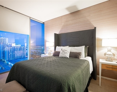 3722 Las Vegas Boulevard - Photo Thumbnail 24