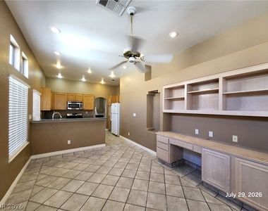 9436 Summer Rain Drive - Photo Thumbnail 3