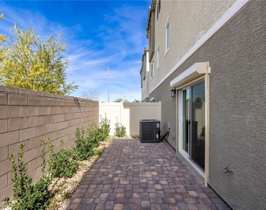 6829 Prairie Pearl Street - Photo Thumbnail 61