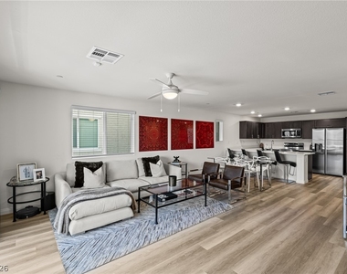 6829 Prairie Pearl Street - Photo Thumbnail 24