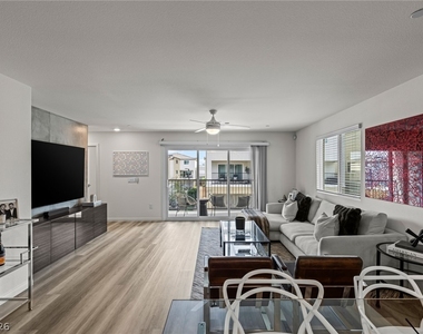 6829 Prairie Pearl Street - Photo Thumbnail 15