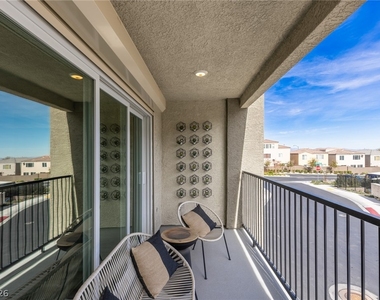 6829 Prairie Pearl Street - Photo Thumbnail 21