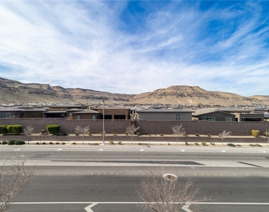 6829 Prairie Pearl Street - Photo Thumbnail 55