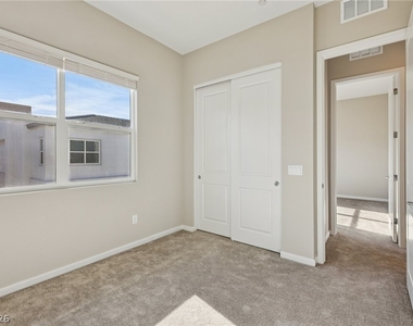 3338 Esker Ridge Avenue - Photo Thumbnail 41
