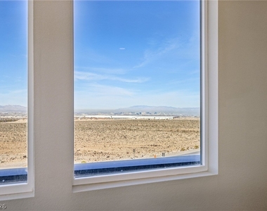 3338 Esker Ridge Avenue - Photo Thumbnail 47