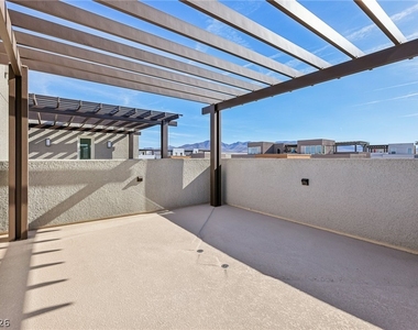 3338 Esker Ridge Avenue - Photo Thumbnail 56