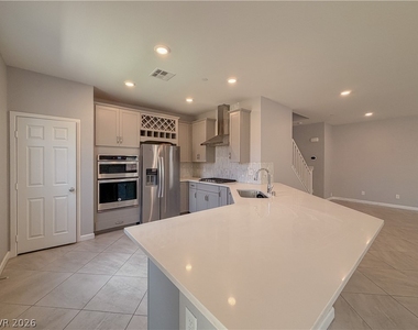 2836 Rolling Brook Place - Photo Thumbnail 12