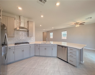 2836 Rolling Brook Place - Photo Thumbnail 11
