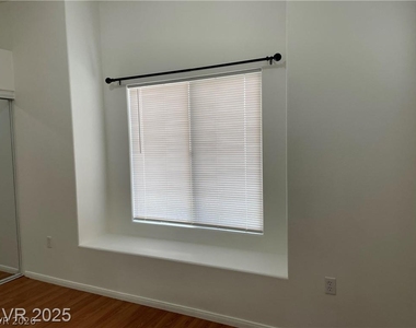 8985 S Durango Drive - Photo Thumbnail 26