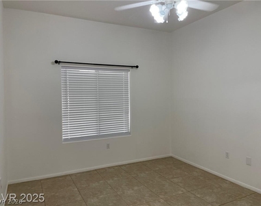 8985 S Durango Drive - Photo Thumbnail 11