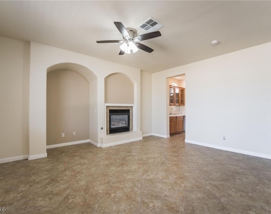 4828 Whisper Lake Avenue - Photo Thumbnail 9