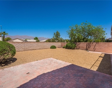 4828 Whisper Lake Avenue - Photo Thumbnail 40