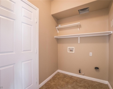 4828 Whisper Lake Avenue - Photo Thumbnail 29