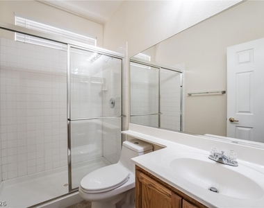 4828 Whisper Lake Avenue - Photo Thumbnail 20