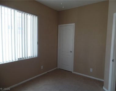 3776 Lodina Court - Photo Thumbnail 10