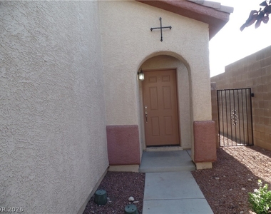 3776 Lodina Court - Photo Thumbnail 2