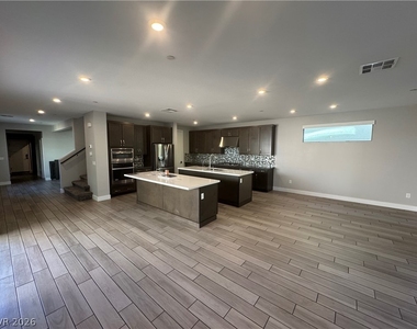 2662 Catania Street - Photo Thumbnail 3