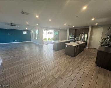 2662 Catania Street - Photo Thumbnail 4