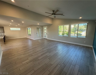 2662 Catania Street - Photo Thumbnail 2