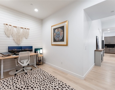 10149 Zeta Tucana Street - Photo Thumbnail 13