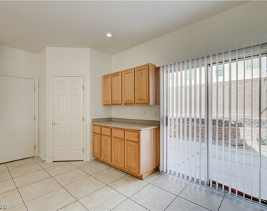 8918 Houston Ridge Avenue - Photo Thumbnail 6