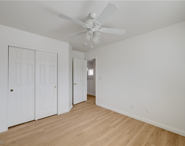 8918 Houston Ridge Avenue - Photo Thumbnail 29