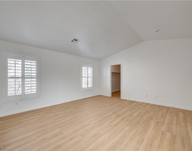 8918 Houston Ridge Avenue - Photo Thumbnail 19