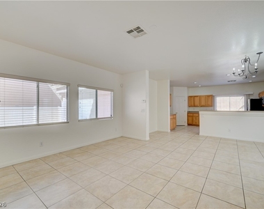 8918 Houston Ridge Avenue - Photo Thumbnail 3