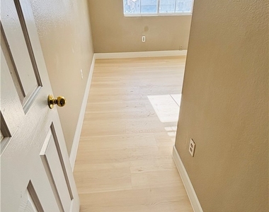 9539 Palini Court - Photo Thumbnail 17