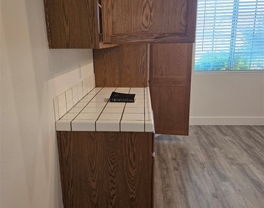 8641 Toscana Lane - Photo Thumbnail 5