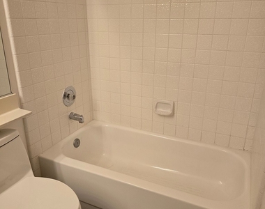 8641 Toscana Lane - Photo Thumbnail 16