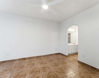 7400 W Flamingo Road - Photo Thumbnail 11