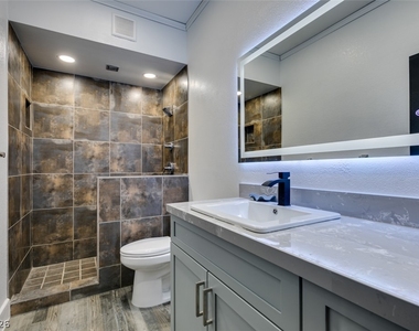 7040 Obannon Drive - Photo Thumbnail 25