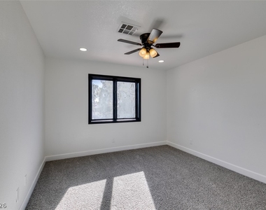 7040 Obannon Drive - Photo Thumbnail 27