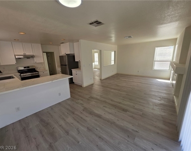 7531 Mycroft Court - Photo Thumbnail 5