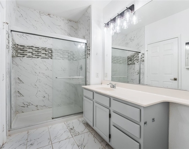 1405 S Nellis Boulevard - Photo Thumbnail 16