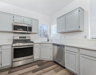 1405 S Nellis Boulevard - Photo Thumbnail 11