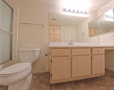 8101 W Flamingo Road - Photo Thumbnail 18