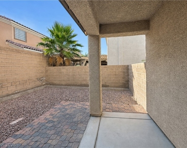 8371 Stillhouse Court - Photo Thumbnail 26