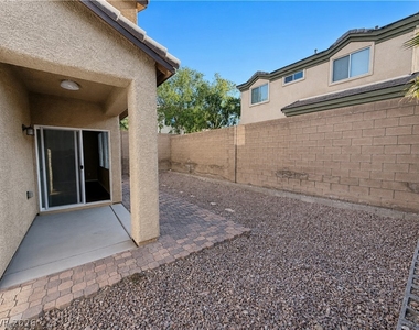8371 Stillhouse Court - Photo Thumbnail 27
