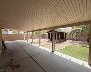 7185 Windy Peak Court - Photo Thumbnail 13