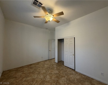 7185 Windy Peak Court - Photo Thumbnail 25