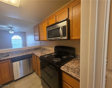 1800 Edmond Street - Photo Thumbnail 7