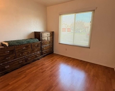 875 Serpentina Ave. Avenue - Photo Thumbnail 18