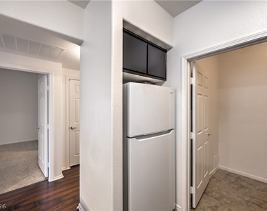 7139 S Durango Drive - Photo Thumbnail 12