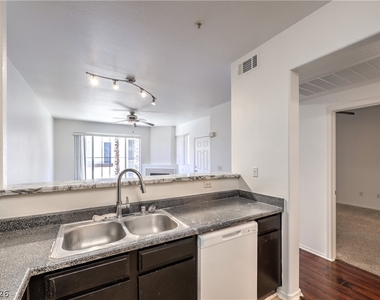 7139 S Durango Drive - Photo Thumbnail 11