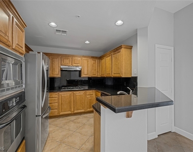 51 E Agate Avenue - Photo Thumbnail 20