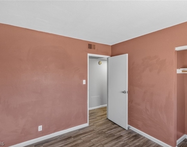 6417 Placer Drive - Photo Thumbnail 11