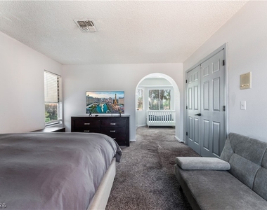9005 Feather River Court - Photo Thumbnail 21