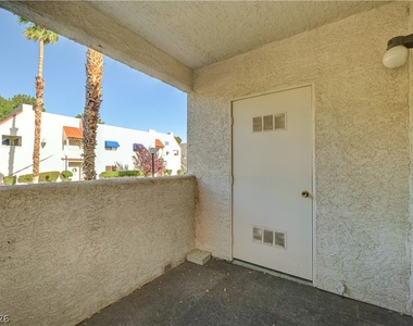 101 Luna Way - Photo Thumbnail 37